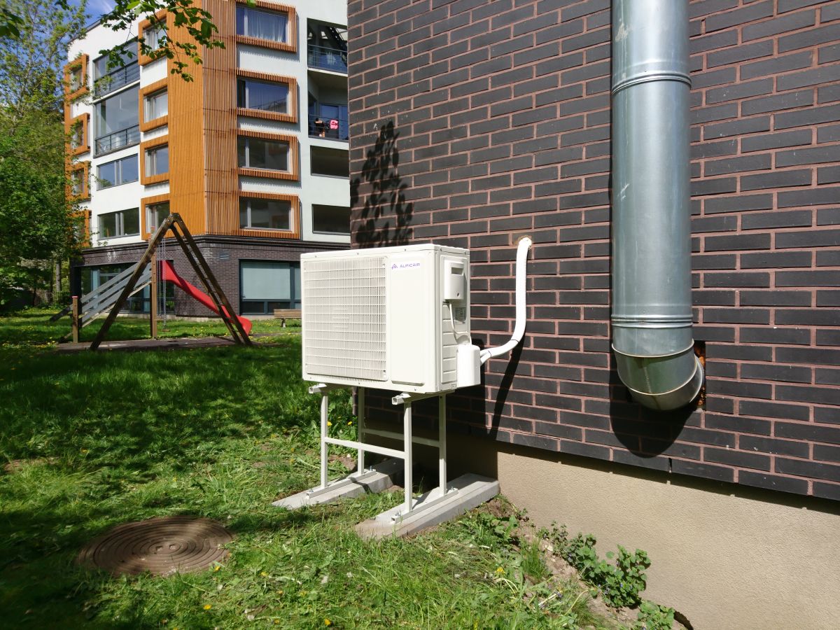 Air conditioning and ventilation, installation / sale