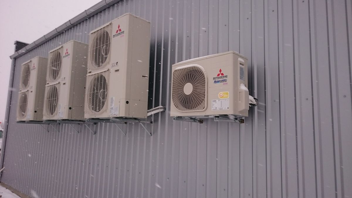 Air conditioning and ventilation, installation / sale