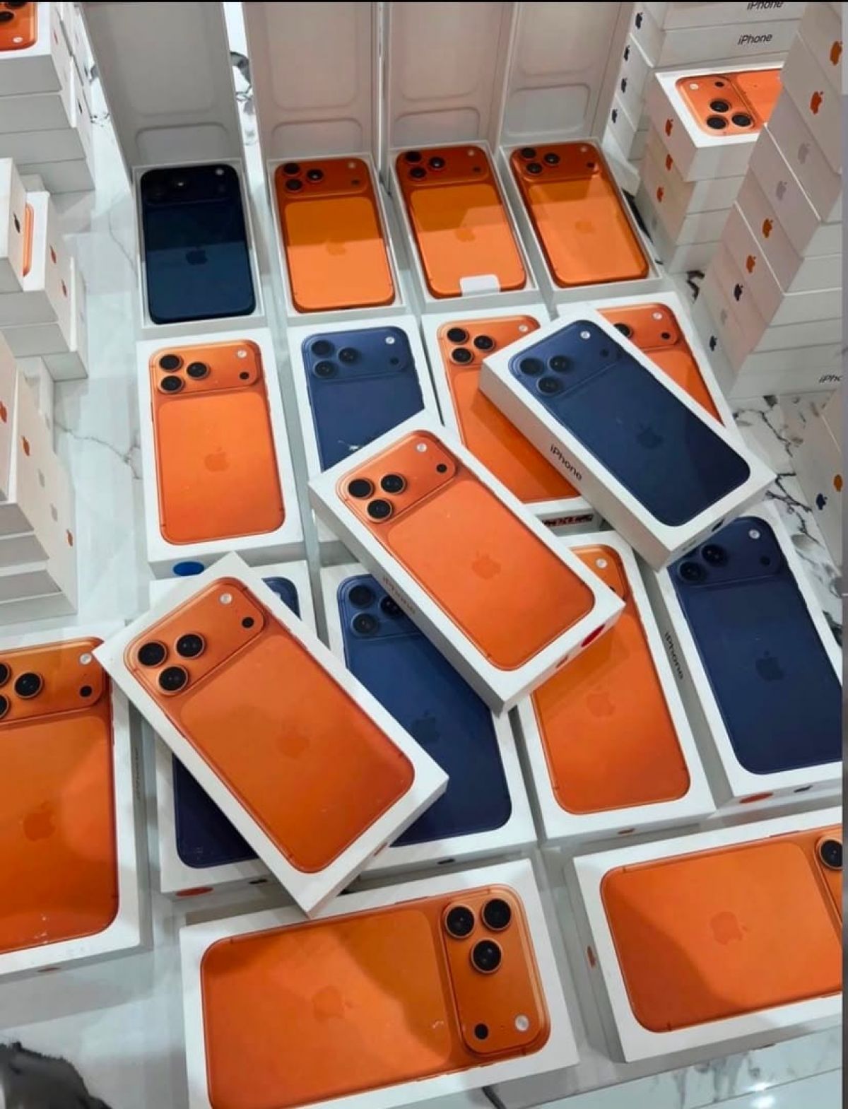 Оригинальный, новый Apple iPhone 17 Pro Max, iPhone 17 Pro, iPhone 17 , iPhone Air , iPhone 16 Pro Max, iPhone 16 Pro, iPhone 16, Samsung Galaxy S26 Ultra
