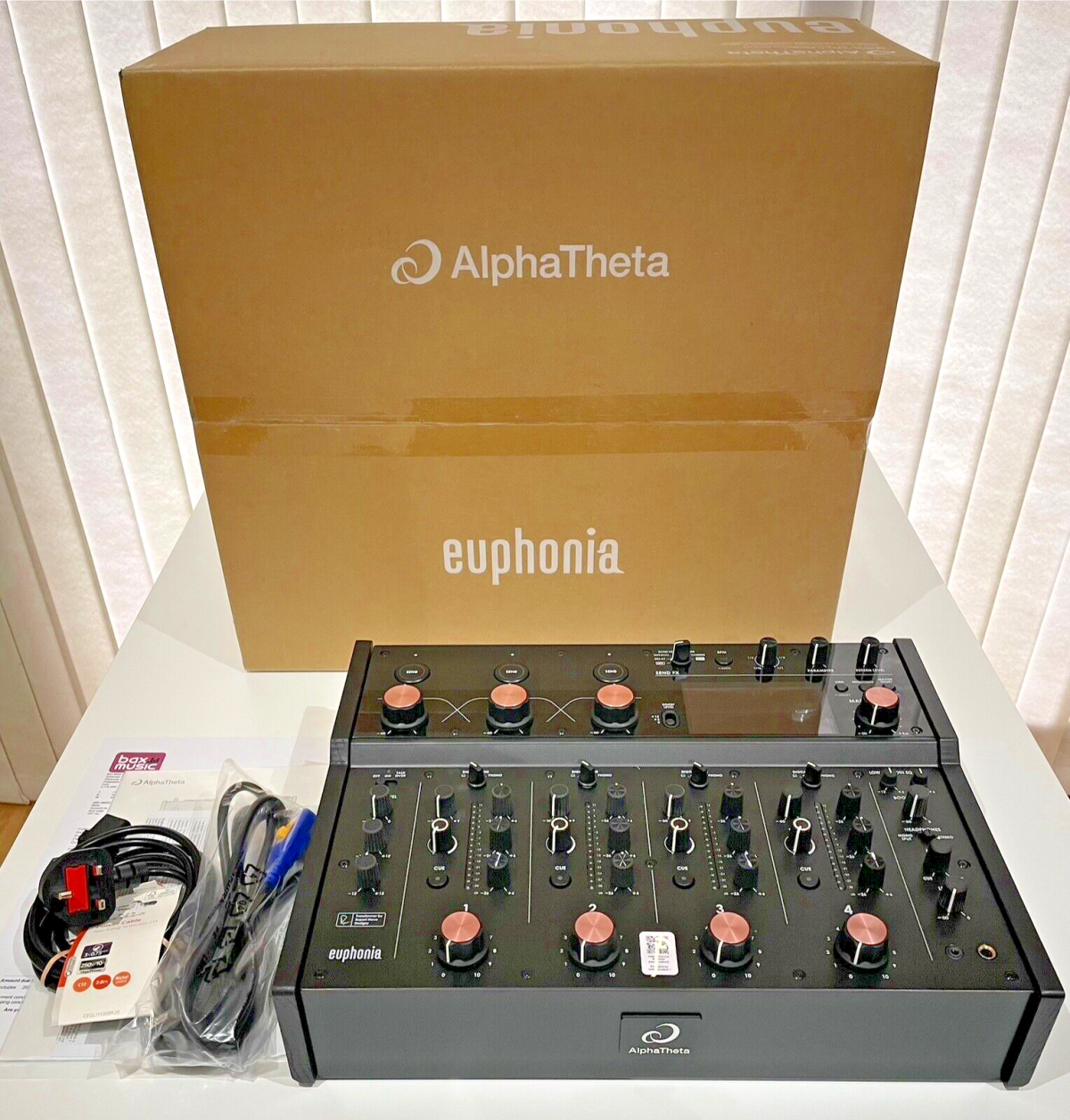 родажа AlphaTheta CDJ-3000X Мультиплеер, AlphaTheta EUPHONIA, Pioneer CDJ-3000, Pioneer DJM-A9 DJ-микшер, Pioneer DJM-V10-LF, Pioneer DJM-S11, Pioneer DJM-V10, Pioneer DJM-Tour1, Pioneer CDJ-