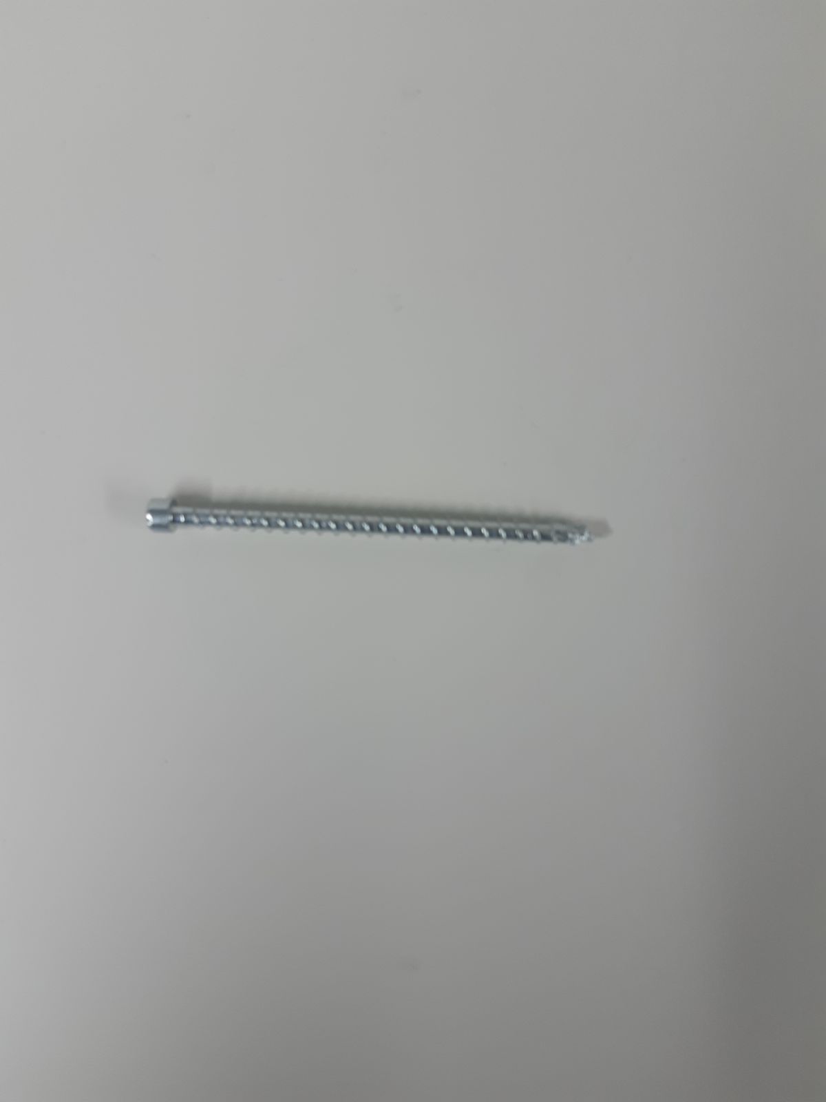 Full thread screw with wafer head 6x100 (100pcs/pack)