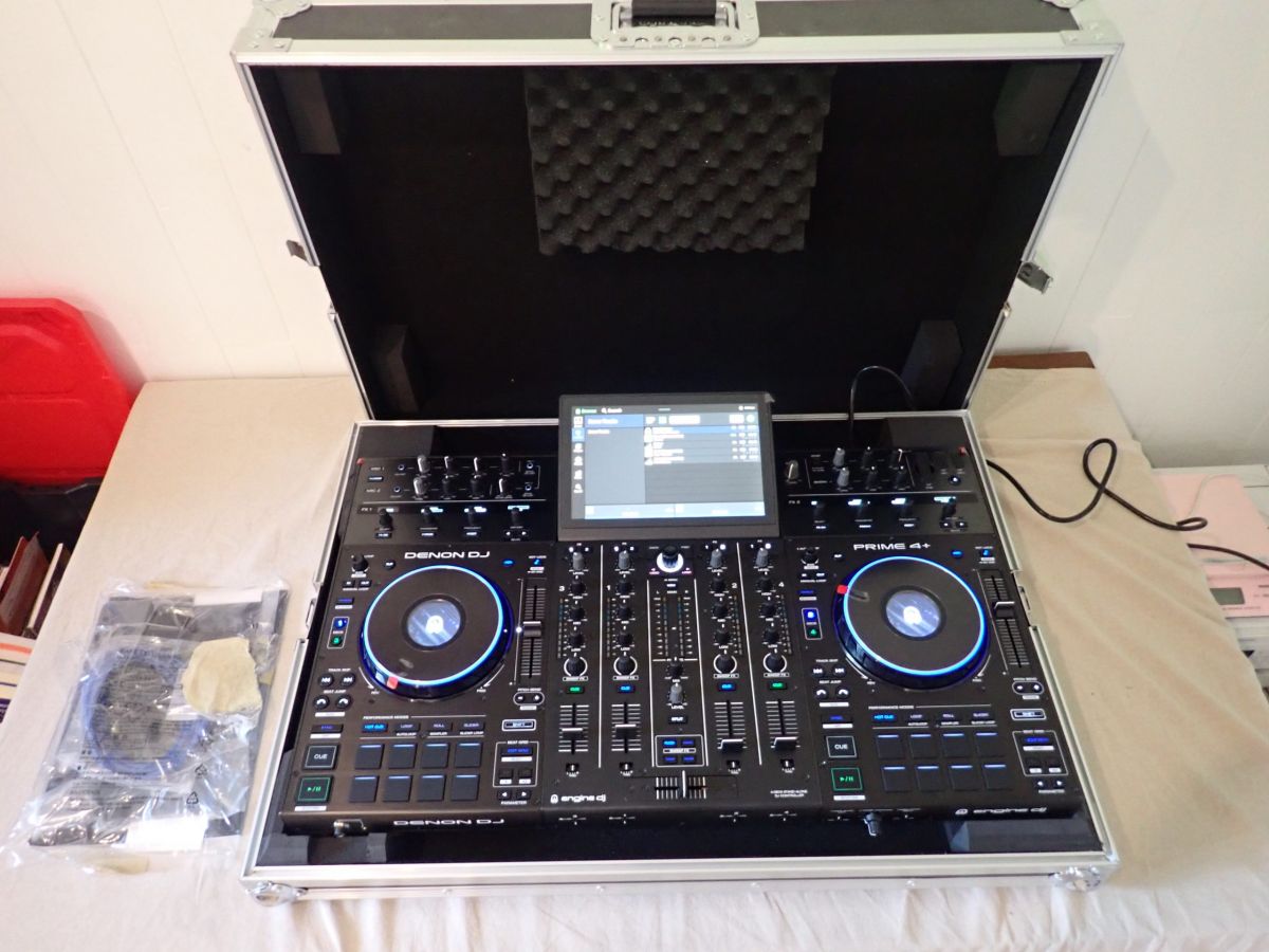 Uus AlphaTheta XDJ-AZ, AlphaTheta OMNIS-DUO, AlphaTheta DDJ-GRV6, Denon DJ Prime 4+W, Pioneer DJ OPUS-QUAD, Pioneer XDJ XZ, Pioneer XDJ-RX3, Pioneer DDJ RZX, Pioneer DDJ RZX, Pioneer DDJ-REV7,