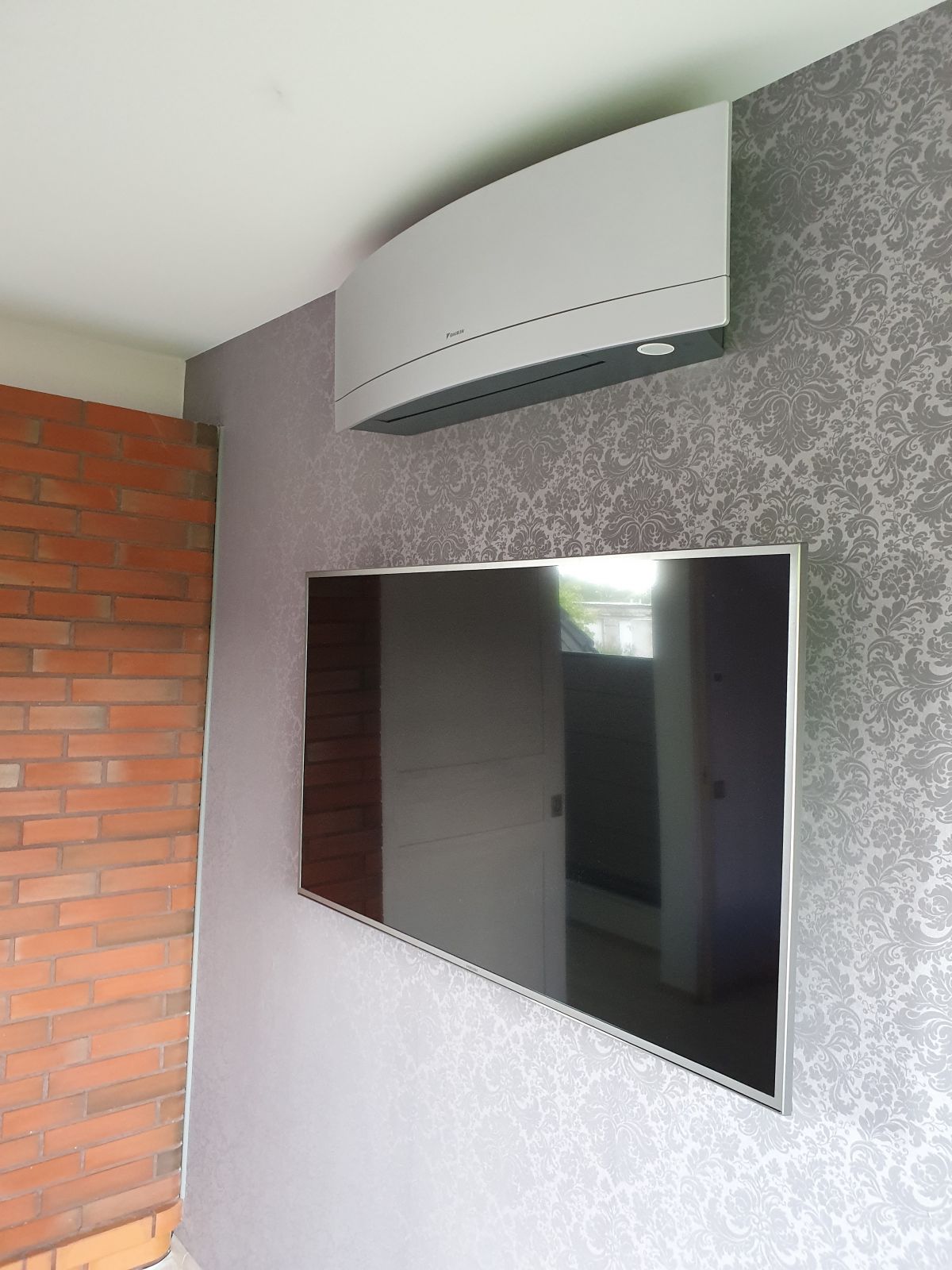 Air conditioning and ventilation, installation / sale