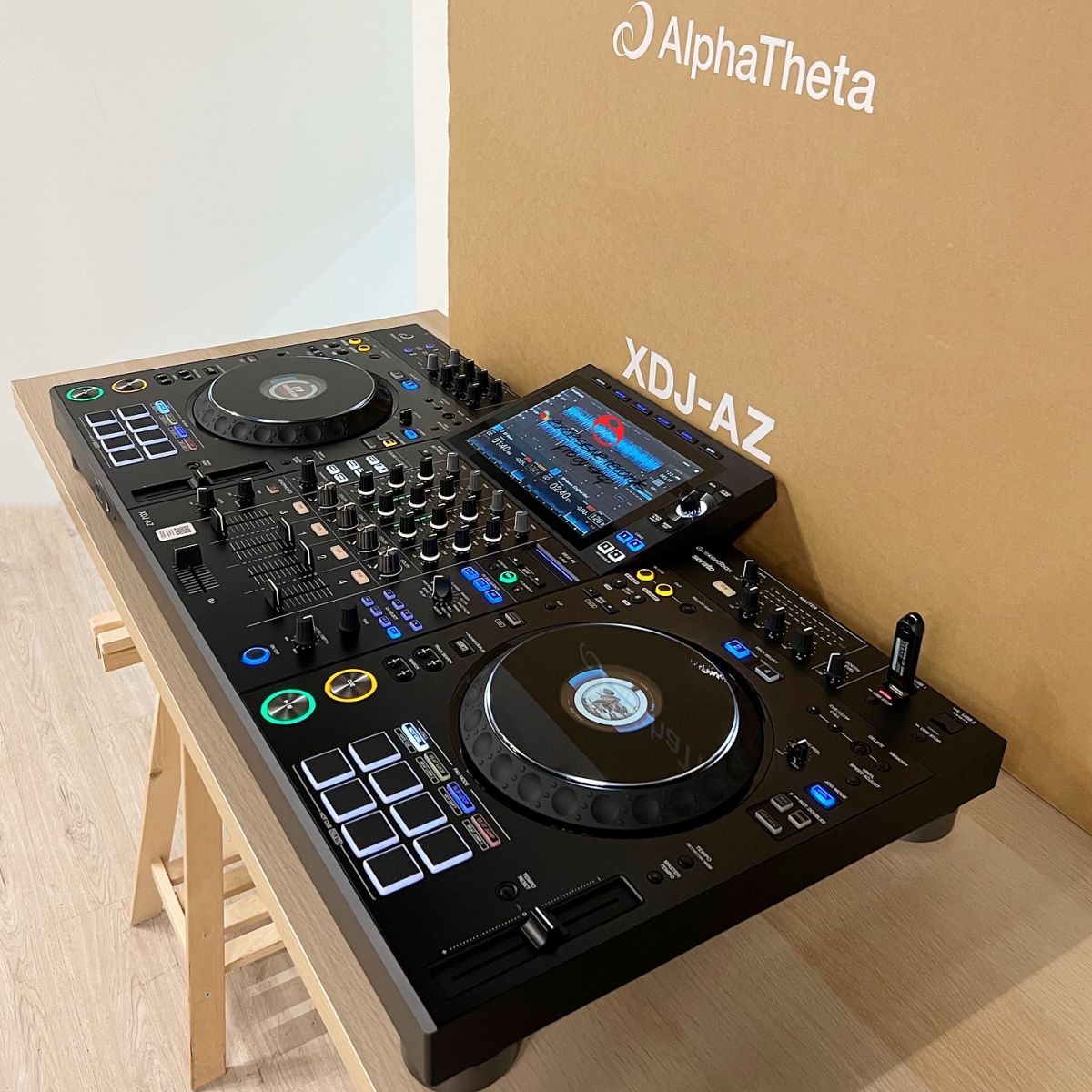 AlphaTheta XDJ-AZ, AlphaTheta OMNIS-DUO, AlphaTheta DDJ-GRV6, Denon DJ Prime 4+, Pioneer DJ OPUS-QUAD, Pioneer XDJ XZ, Pioneer XDJ-RX3, Pioneer XDJ-XZ, Pioneer DDJ-FLX10, Pioneer DDJ-1000SRT,