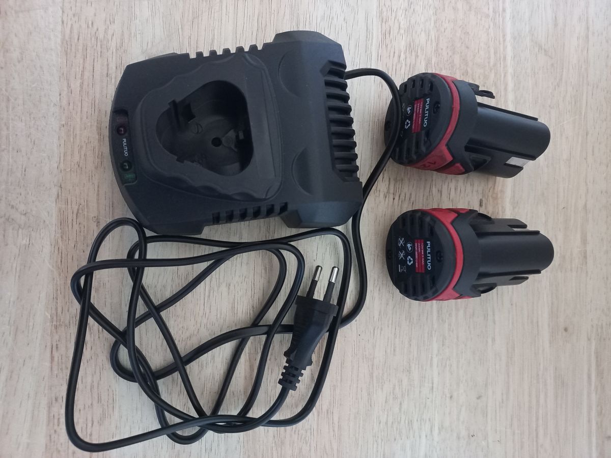 Aku mutrivõti PULITUO, 12 V