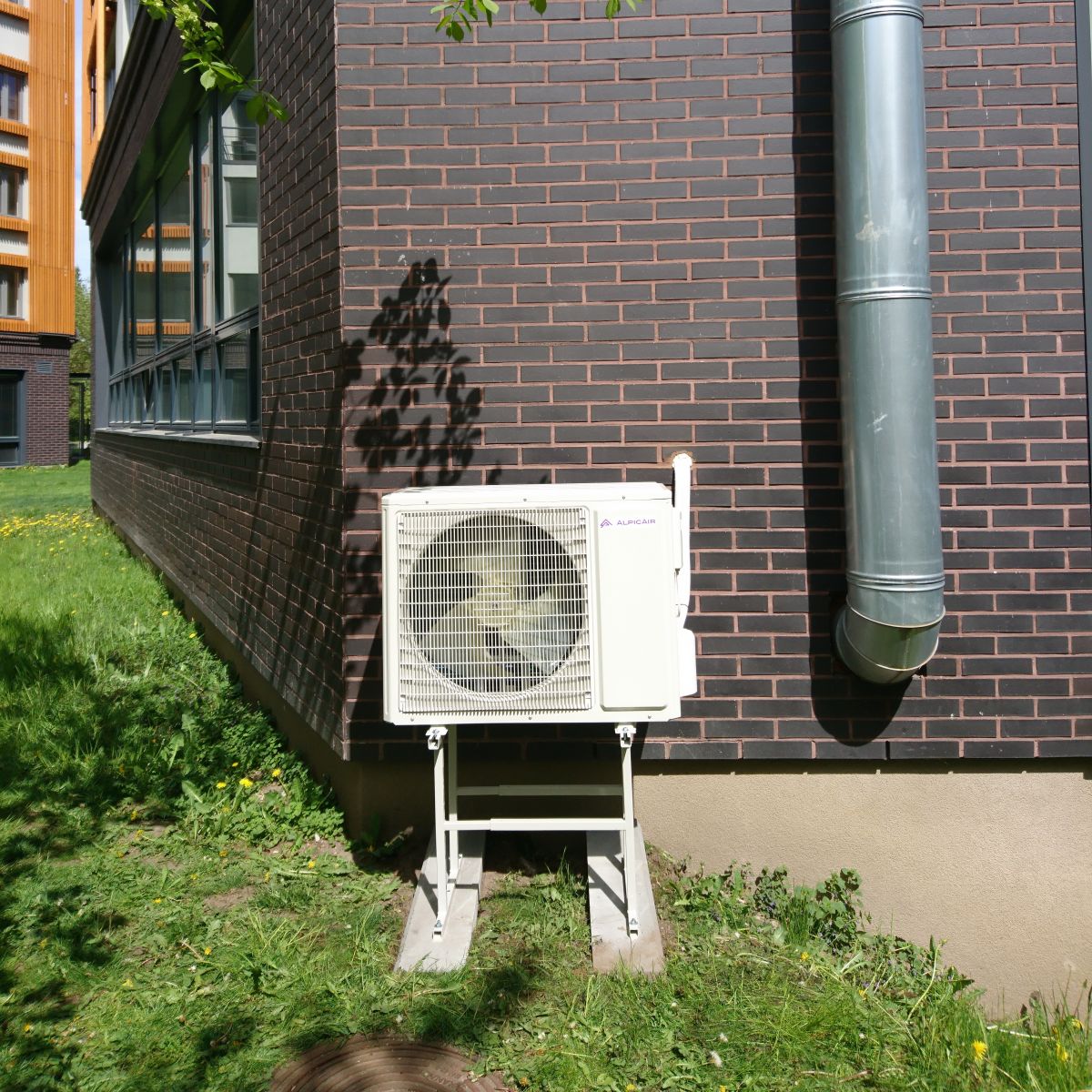 Air conditioning and ventilation, installation / sale