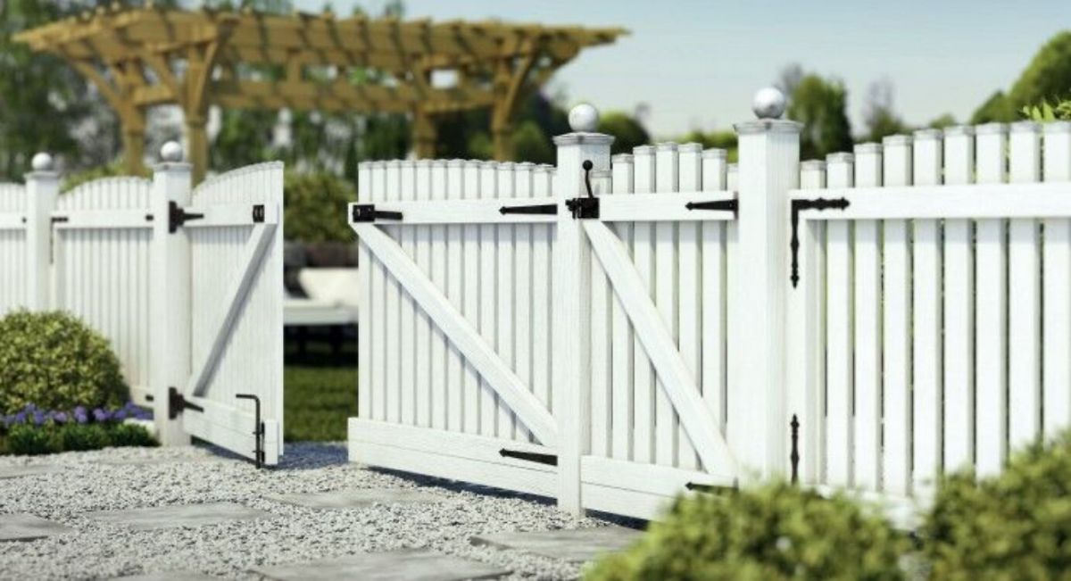 ZB 350 Väravahing 350x45x90x3,0 mm must värv