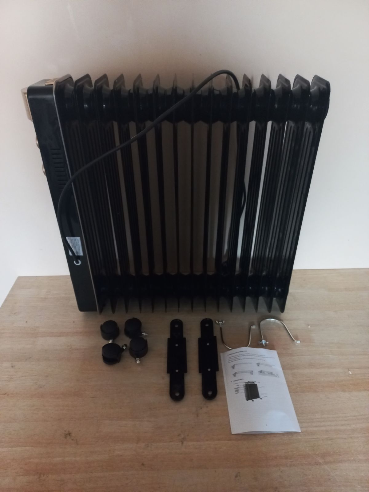 Oil Radiator 2000 W with 15 Ribs