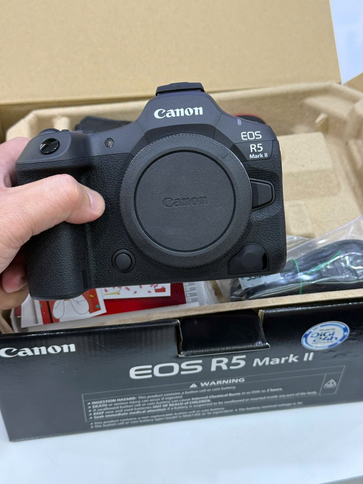 Canon EOS R5 Mark II , Canon EOS R3, Canon EOS R5, Canon EOS R6 Mark II, Canon EOS R6, Canon EOS R7, Nikon Z9,  Nikon Z8, Nikon Z 7II