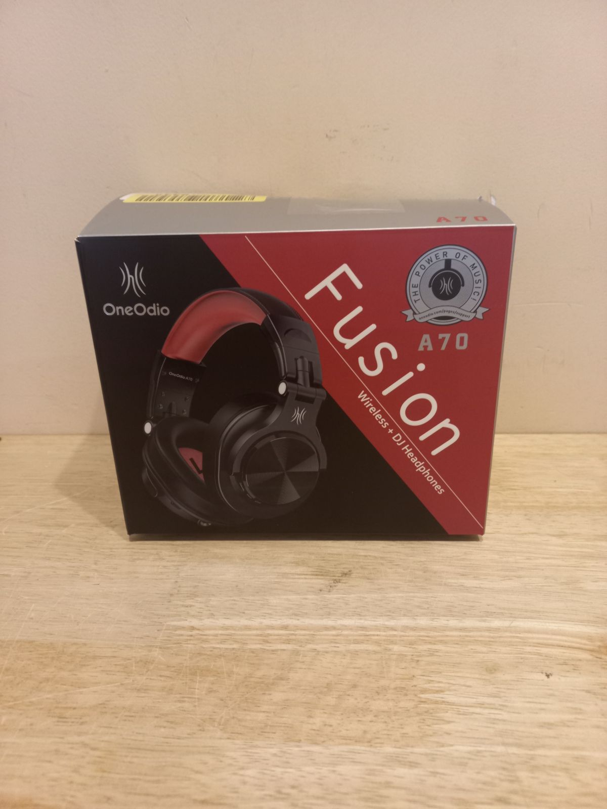 OneOdio on-ear Bluetooth headphones