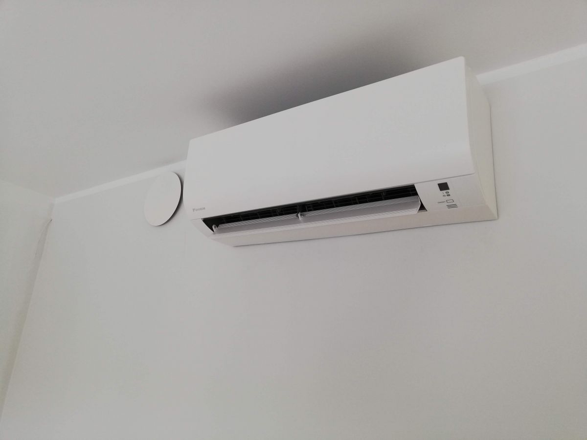 Air conditioning and ventilation, installation / sale