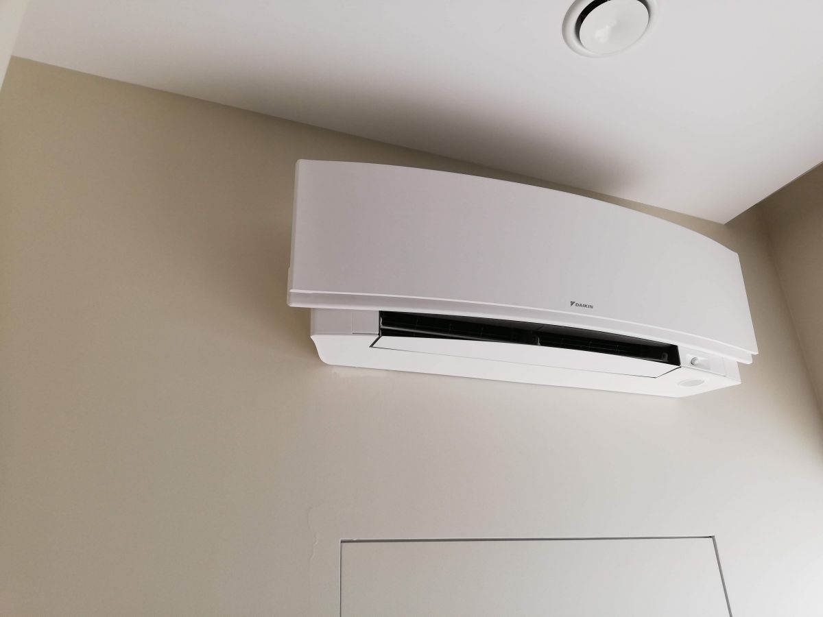 Air conditioning and ventilation, installation / sale