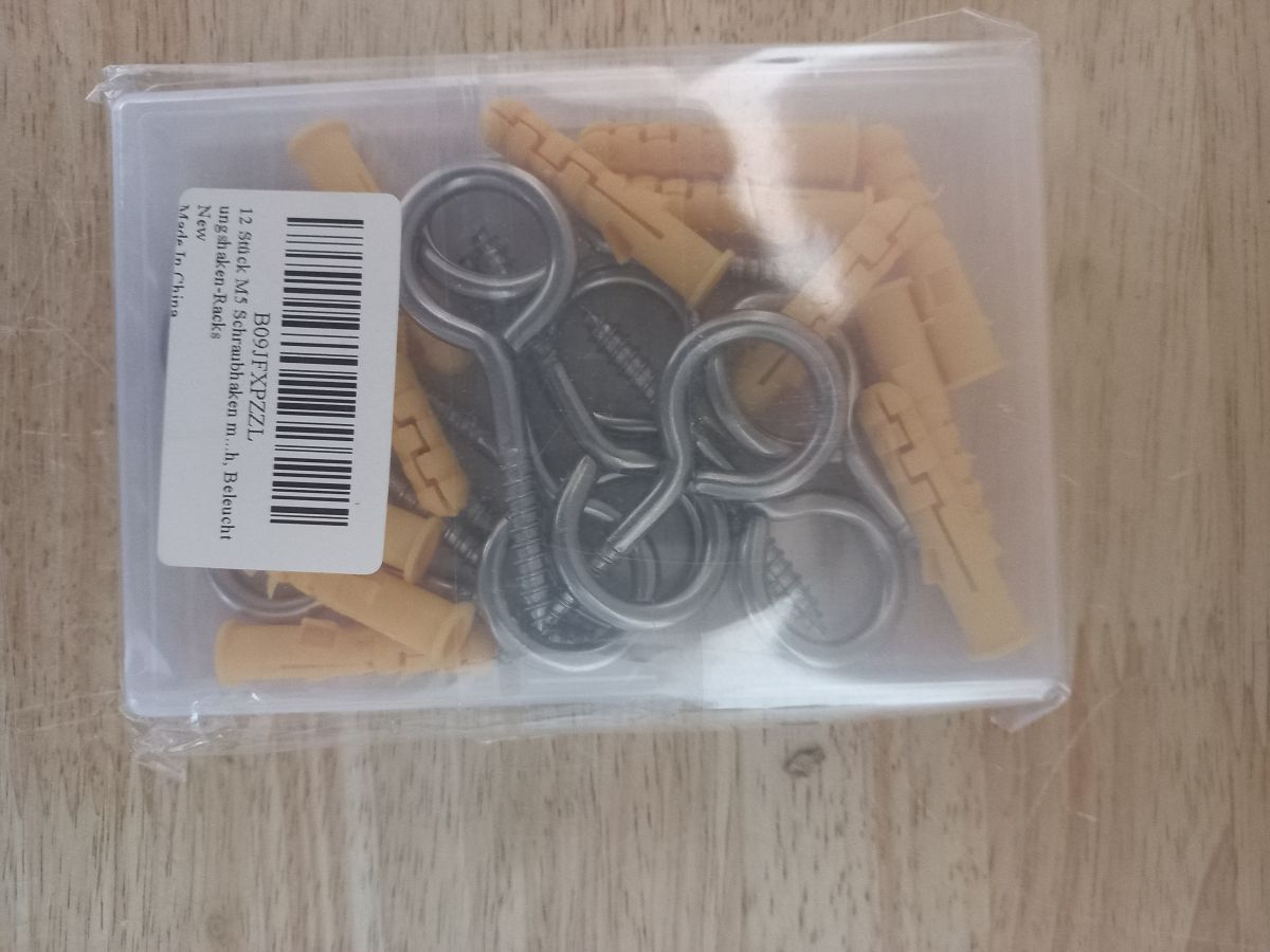 Set of hooks and dowels 12pcs. M5