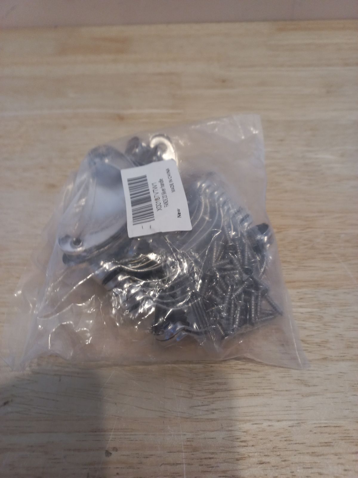 Mööbli käepide 20 tk. 66 mm (hõbedane)
