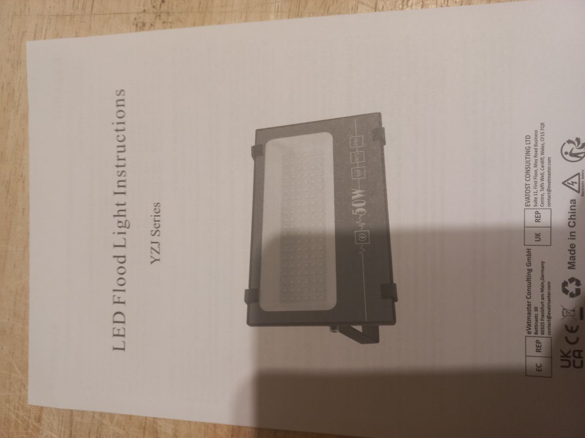 LED spotlight 300 W (New)