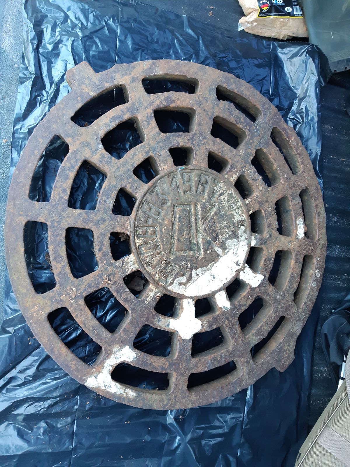 Drainage hatch