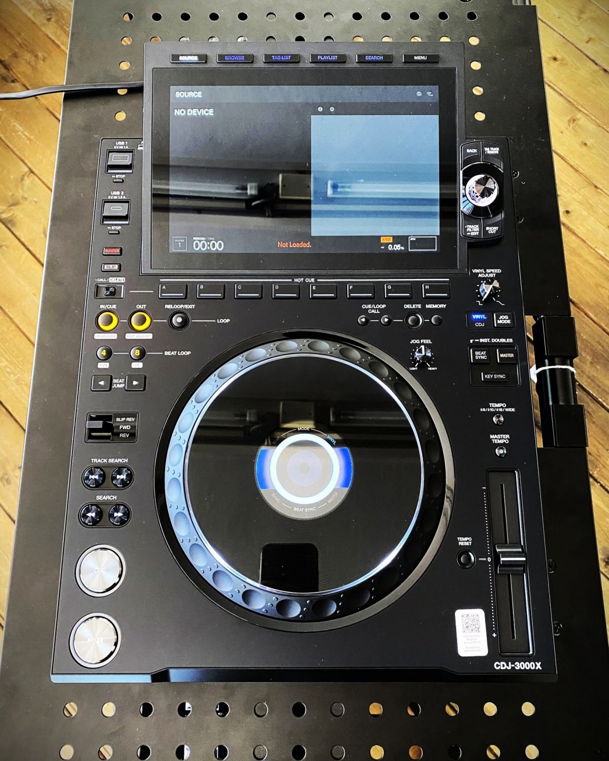 AlphaTheta CDJ-3000X Мультиплеер, AlphaTheta EUPHONIA, Pioneer CDJ-3000, Pioneer DJM-A9 DJ-микшер, Pioneer DJM-V10-LF, Pioneer DJM-S11, Pioneer DJM-V10, Pioneer DJM-Tour1, Pioneer CDJ-Tour1