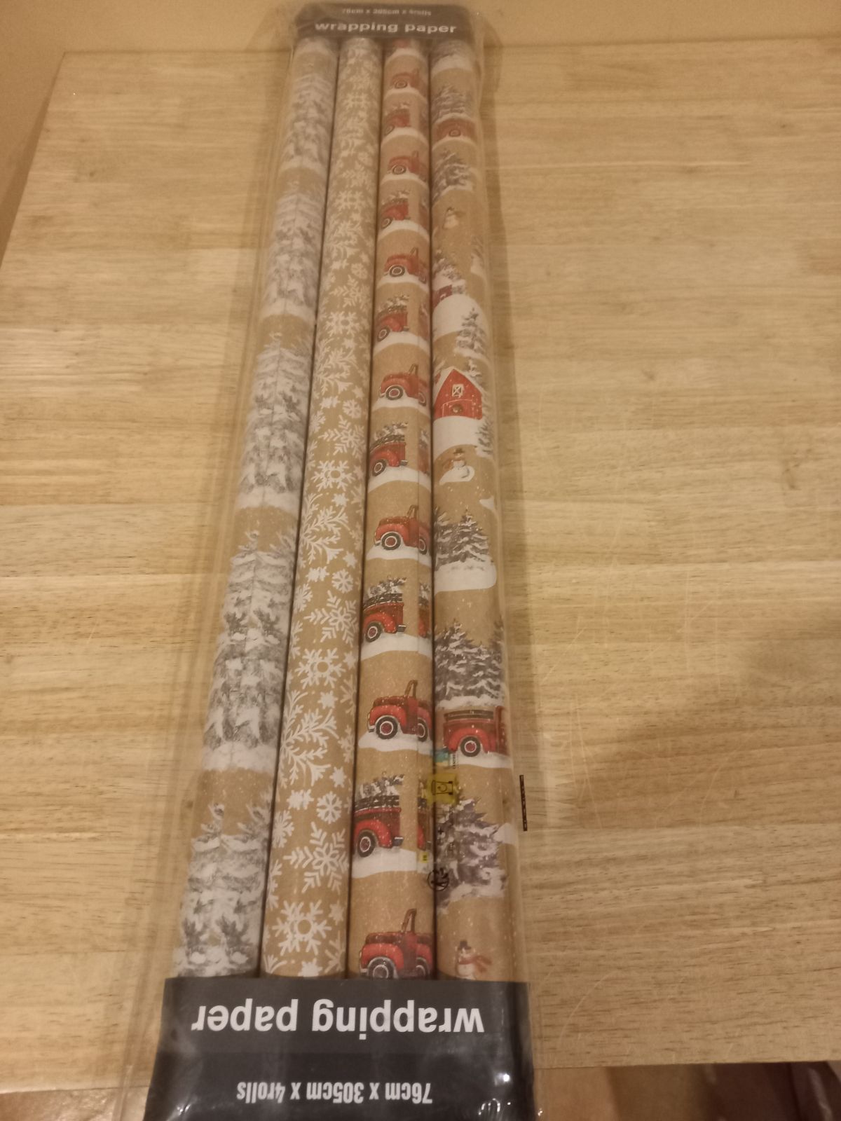 4 рулона упаковочной бумаги (76 x 305 см)